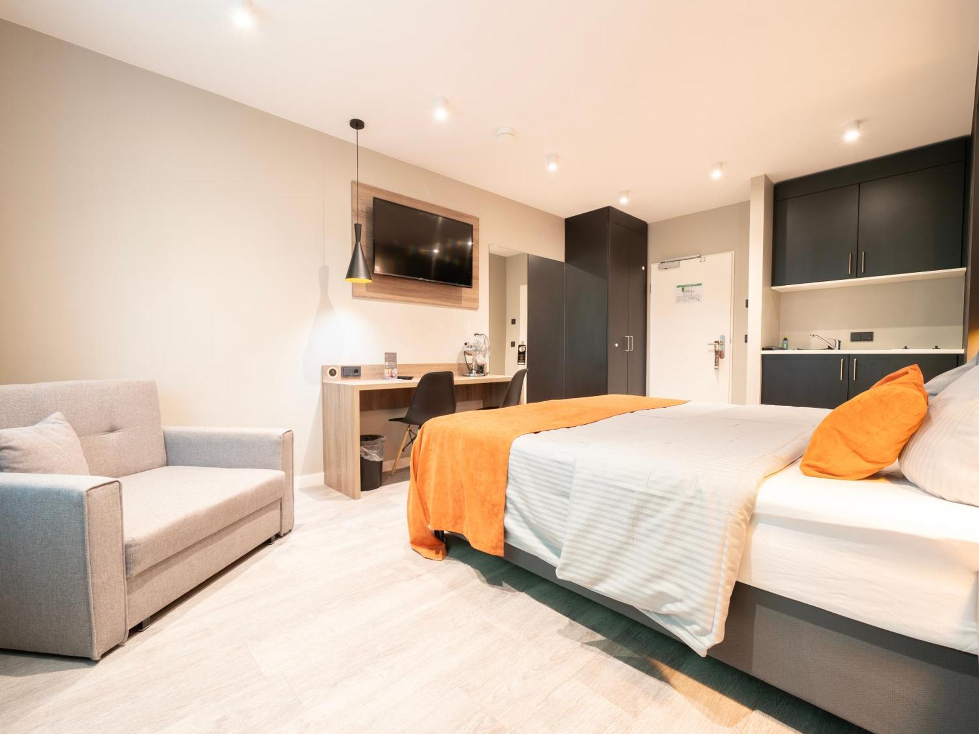 Juststay Ratingen Hotel & Apartments エクステリア 写真