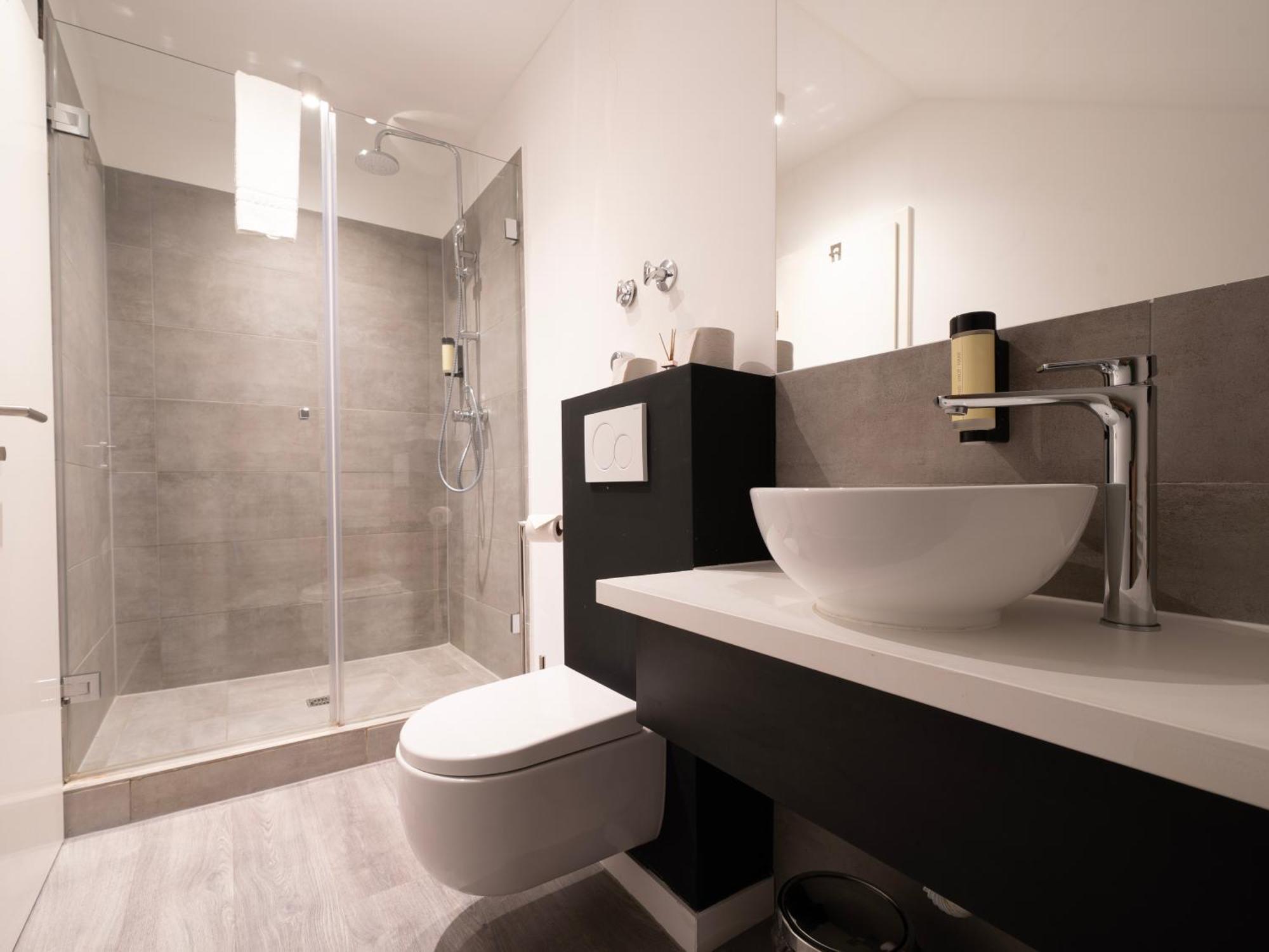 Juststay Ratingen Hotel & Apartments エクステリア 写真